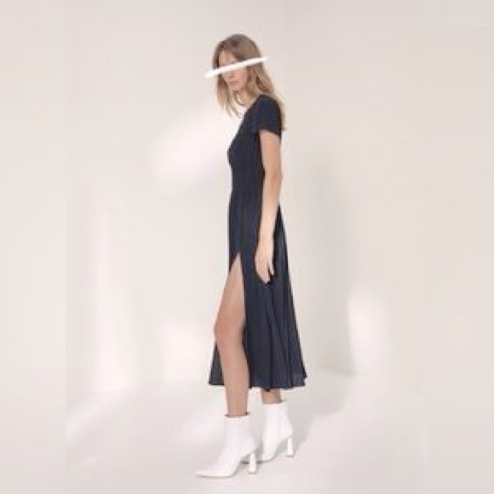 Elegant Black Maxi Dress